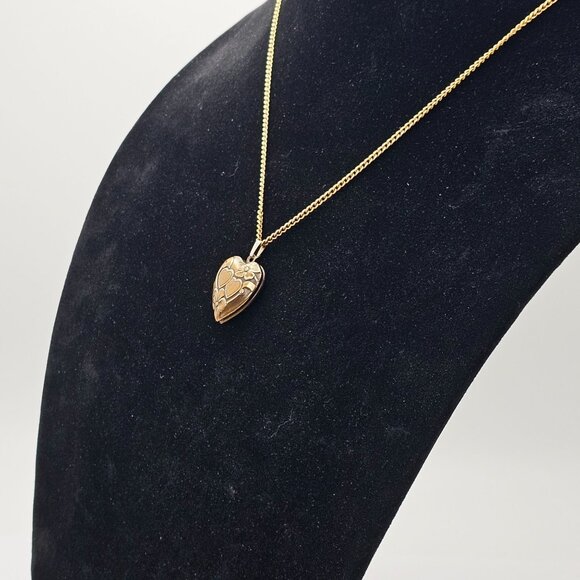 VTG Gold/BrassTone Floral Heart Locket Necklace Chain Link Romantic Gift Jewelry - Picture 13 of 16